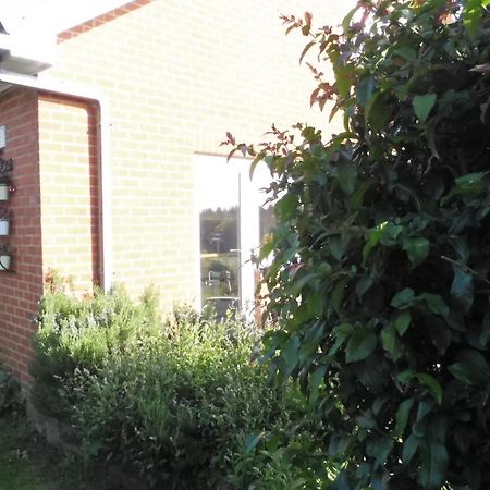 La Lustinoise Bed & Breakfast Exterior photo